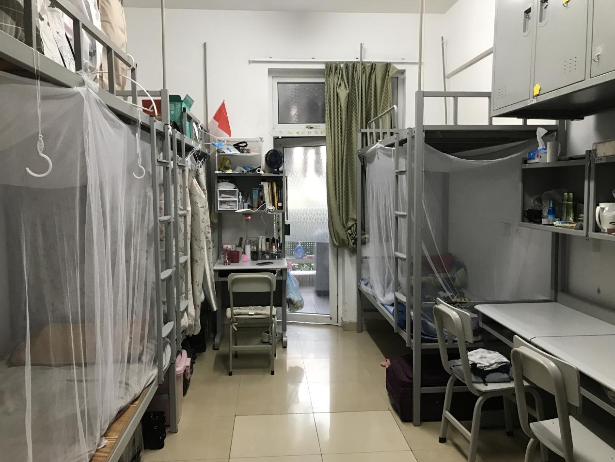 走访宿舍
